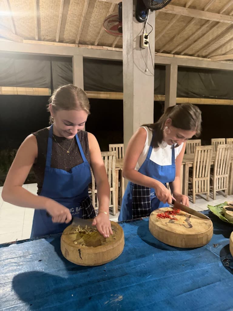 Balinese Dessert Dadar Gulung in Cooking Class